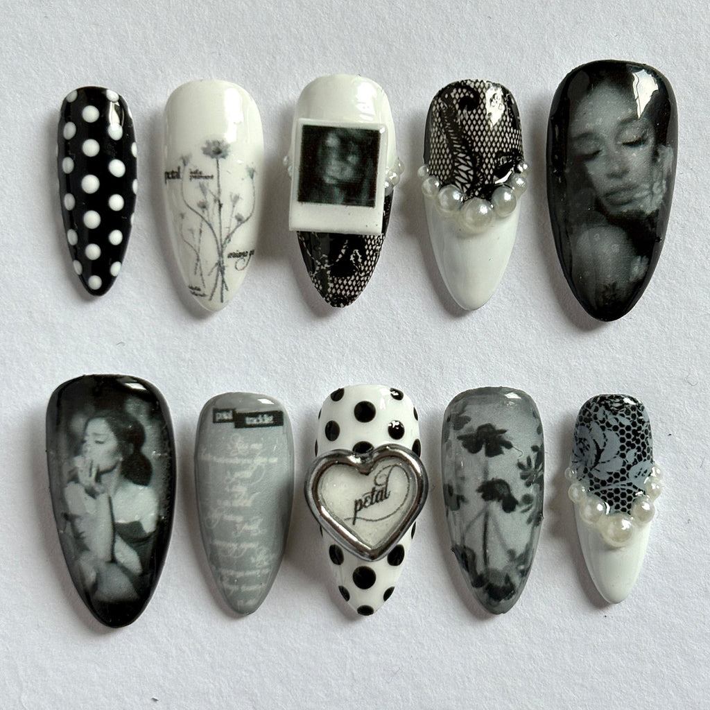 Ariana Grande Petal Set