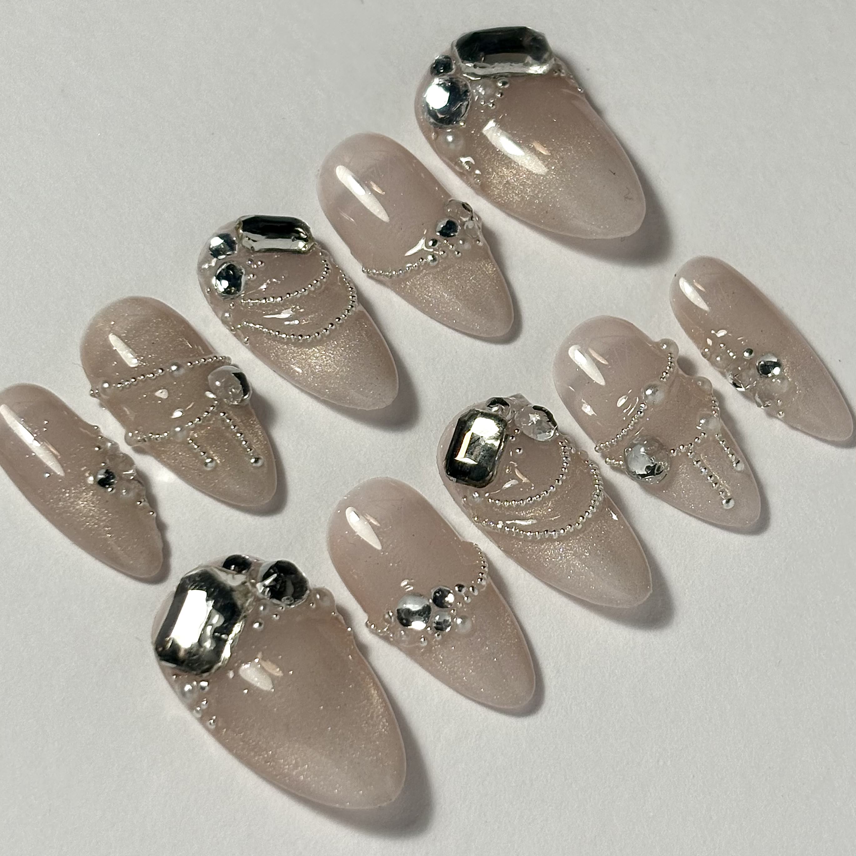 Soft Nude Cat Eye Set